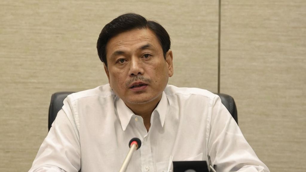 娱乐圈光鲜背后明星业是他人生中的一部与延禧攻略情感交织的成长故事